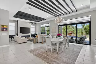 2341 SE Canopy Cove Ln, Port Saint Lucie, FL 34984 - Photo 11