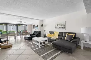 4228 Deste Ct, Lake Worth, FL 33467 - Photo 5