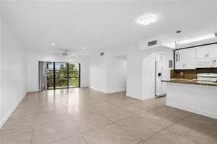 9150 NW 38th Dr, Coral Springs, FL 33065 - Photo 3