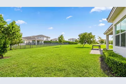 16293 Melogold Drive, Loxahatchee, FL 33470 - Photo 31