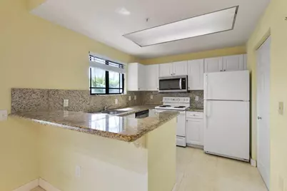 2807 Veronia Drive #103, Palm Beach Gardens, FL 33410 - Photo 13