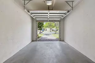 2807 Veronia Dr, Palm Beach Gardens, FL 33410 - Photo 29