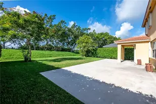 19364 S Whitewater Ave, Weston, FL 33332 - Photo 35