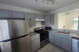 8600 N Sherman Circle N, Miramar, FL 33025 - Photo 7