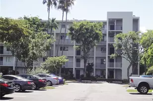 2213 Cypress Island Dr, Pompano Beach, FL 33069 - Photo 1