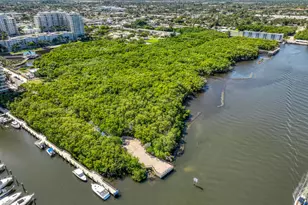100 NE 6th St, Boynton Beach, FL 33435 - Photo 27