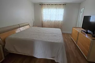103 Oxford 400, West Palm Beach, FL 33417 - Photo 3