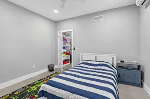 4219 W Park Rd, Hollywood, FL 33021 - Photo 21