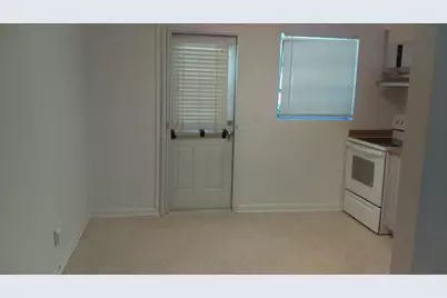 828 Prosperity Farms Road, North Palm Beach, FL 33408 - Photo 3