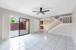 941 Springdale Cir, Palm Springs, FL 33461 - Photo 13