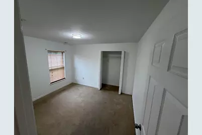 3426 NW 38th Avenue #3426, Okeechobee, FL 34972 - Photo 9