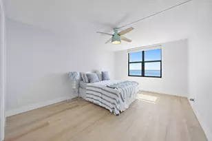 5480 N Ocean Dr, Singer Island, FL 33404 - Photo 21