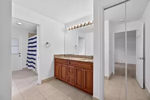 1773 Wiltshire Village Dr, Wellington, FL 33414 - Photo 17