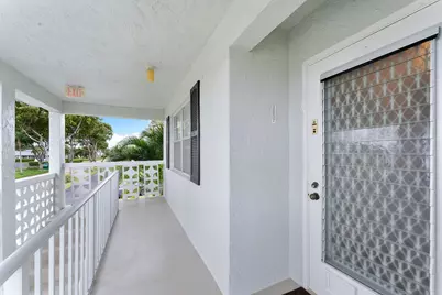 2401 Del-Aire Boulevard E #201, Delray Beach, FL 33445 - Photo 1