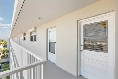 6161 NW 2nd Ave. #Ph-r, Boca Raton, FL 33487 - Photo 3