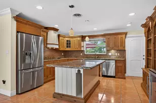 701 SW 5th St, Boca Raton, FL 33486 - Photo 9
