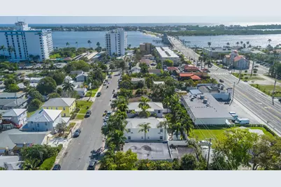 230 Conniston Road, West Palm Beach, FL  - Photo 31