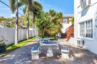 230 Conniston Road, West Palm Beach, FL  - Photo 23