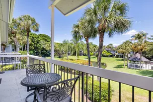 11863 Wimbledon Circle, Wellington, FL 33414 - Photo 23