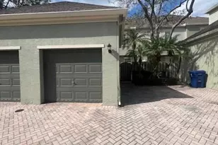 211 E Thatch Palm Cir, Jupiter, FL 33458 - Photo 21