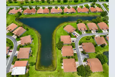 15306 W Tranquility Lake Drive, Delray Beach, FL 33446 - Photo 11