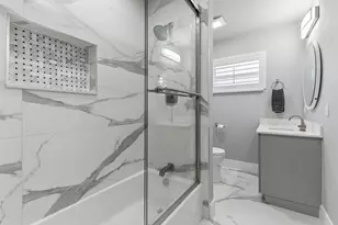 282 NE 27th Ct, Boca Raton, FL 33431 - Photo 13