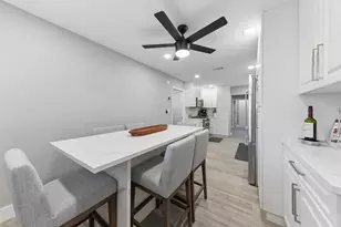 282 NE 27th Ct, Boca Raton, FL 33431 - Photo 5
