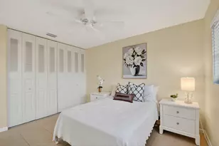2787 Dudley Dr, West Palm Beach, FL 33415 - Photo 13