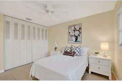 2787 Dudley Dr #Apt D, West Palm Beach, FL 33415 - Photo 13