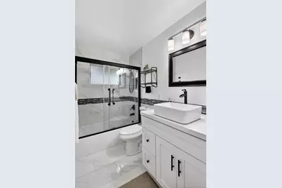 2787 Dudley Dr #Apt D, West Palm Beach, FL 33415 - Photo 11