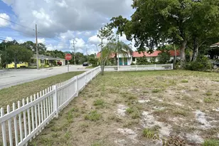 312 12th Ave N, Lake Worth, FL 33460 - Photo 1