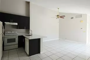 1157 Hyacinth Pl, Wellington, FL 33414 - Photo 5
