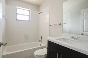 1157 Hyacinth Pl, Wellington, FL 33414 - Photo 9