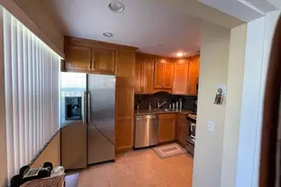 22 Colonial Club Dr, Boynton Beach, FL 33435 - Photo 3