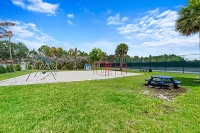 6004 Spring Lake Terrace, Fort Pierce, FL 34951 - Photo 45