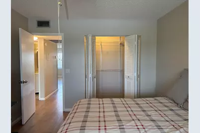 3082 Cornwall E, Boca Raton, FL 33434 - Photo 13