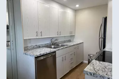 3082 Cornwall E, Boca Raton, FL 33434 - Photo 3