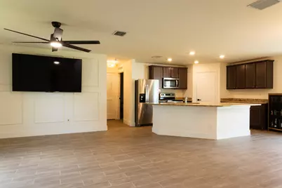 2581 SE Dogwood Avenue, Port Saint Lucie, FL 34952 - Photo 3