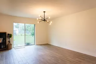 2581 SE Dogwood Ave, Port Saint Lucie, FL 34952 - Photo 5