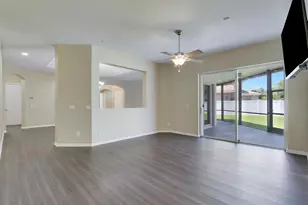 10075 Freesian Way, Lake Worth, FL 33449 - Photo 5
