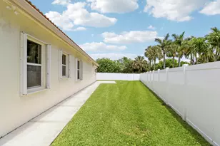 10075 Freesian Way, Lake Worth, FL 33449 - Photo 55