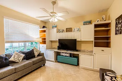 431 NW Cool Water Court, Port Saint Lucie, FL 34986 - Photo 13