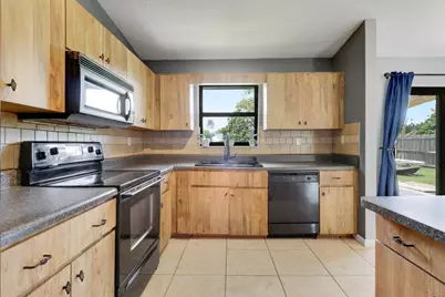 144 Bilbao Street, Royal Palm Beach, FL 33411 - Photo 19