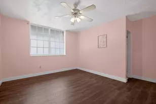 251 NE 142nd St, Miami, FL 33161 - Photo 7
