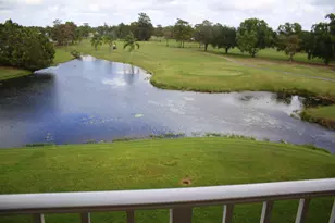 2040 Greenview Shores Blvd, Wellington, FL 33414 - Photo 1