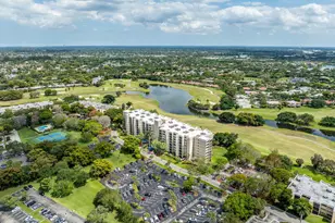 16300 Golf Club Rd, Weston, FL 33326 - Photo 41