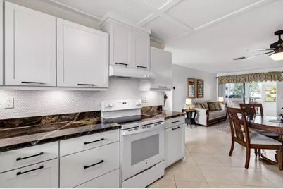 2533 Dudley Dr #Unit E, West Palm Beach, FL 33415 - Photo 19