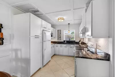 2533 Dudley Dr #Unit E, West Palm Beach, FL 33415 - Photo 17