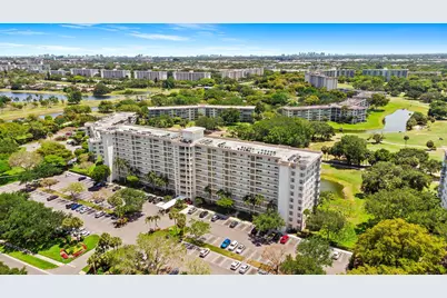3510 Oaks Way #1002, Pompano Beach, FL 33069 - Photo 25