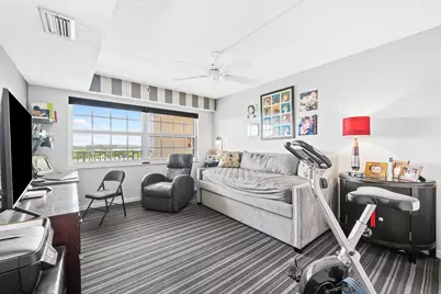 3510 Oaks Way #1002, Pompano Beach, FL 33069 - Photo 17